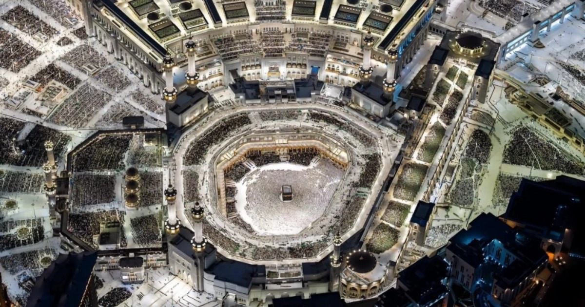 പുണ്യഭൂമിയിൽ വിശ്വാസികളുടെ മഹാപ്രവാഹം: 20 ദിവസത്തിനിടെ എത്തിയത് 9.6 കോടി പേർ; അവസാന പത്തിലേക്ക് ഒരുങ്ങി ഇരുഹറമുകളും