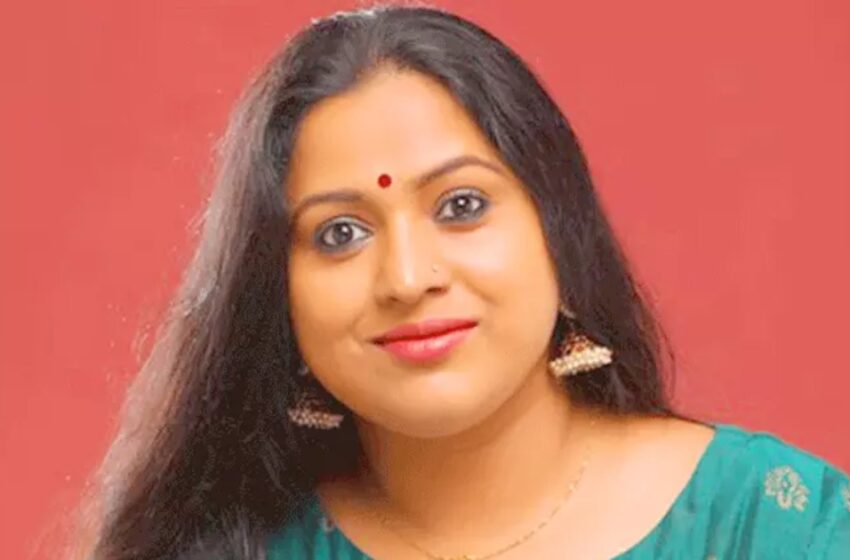  ’ബയോളജിക്കലി കുട്ടികളില്ലാത്ത മോദിയുടെ കുട്ടികളാണ് ഭാരതത്തിലെ ഓരോ പെൺമക്കളും; 10 രൂപയ്ക്ക് നാപ്കിന്‍ വാങ്ങി ഞാന്‍ കരഞ്ഞു’- ലക്ഷ്മി പ്രിയ