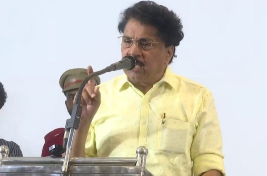  ‘സിപിഎം ജില്ലാ സെക്രട്ടറി സ്പിരിറ്റ് കച്ചവടക്കാരൻ; ഡിവൈഎഫ്‌ഐ യൂത്ത് സെന്ററിൽ ഇരുന്ന് കഞ്ചാവ്വലിക്കുന്നവരുണ്ട്’- ഗുരുതര ആരോപണങ്ങളുമായി പി.കെ ശശി