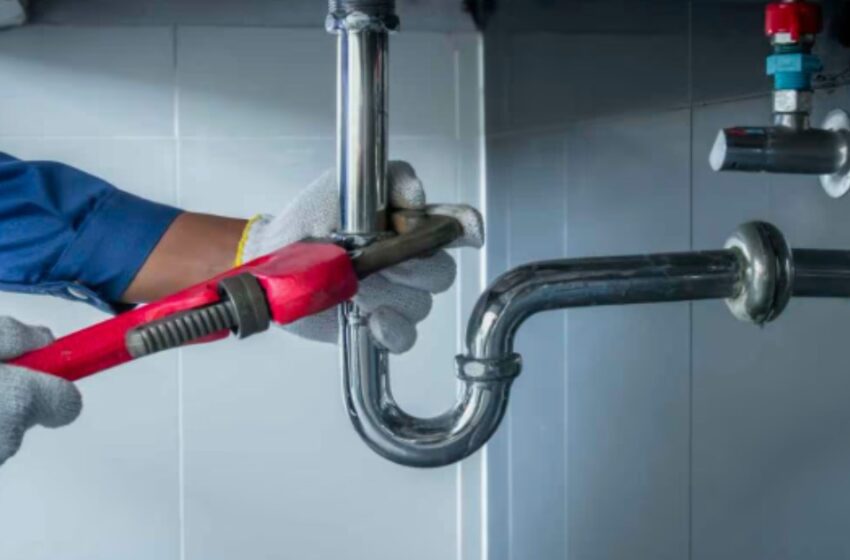  ഐടിക്കാരെയും തോൽപ്പിക്കും ഈ പ്ലംബർ! വർഷം 18 ലക്ഷം രൂപ വരുമാനം; യുവാവിന്‍റെ പോസ്റ്റ് വൈറൽ