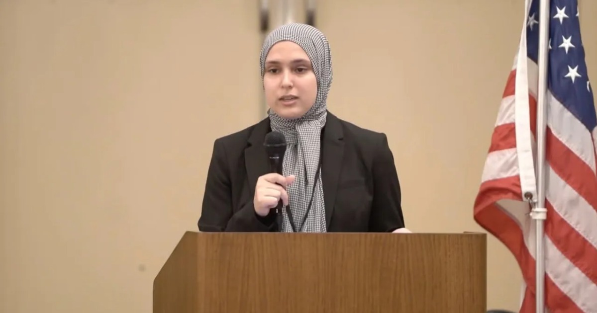 'സയണിസ്റ്റ് അജണ്ടയ്ക്ക് കൂട്ടുനിൽക്കാനില്ല': ട്രംപിന്റെ മതസ്വാതന്ത്ര്യ കമ്മീഷനിൽ നിന്നും രാജിവെച്ച് സമീറ മുൻഷി