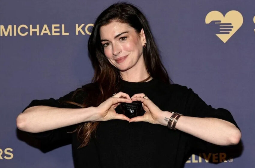  ഹോളിവുഡ് താരം ആൻ ഹാതവേ ഇസ്ലാം സ്വീകരിച്ചോ? ‘ഇൻഷാ അല്ലാഹ്’ പരാമർശത്തിന് പിന്നിലെന്ത്? സോഷ്യൽ മീഡിയയിൽ ചർച്ച