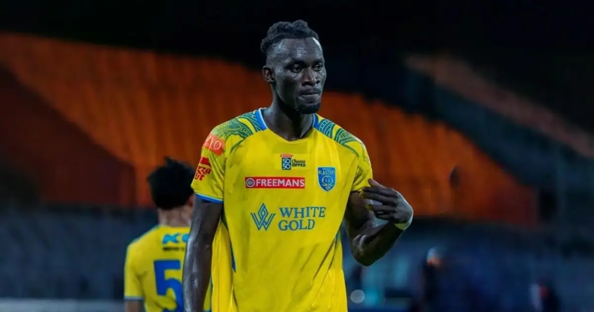  ‘മൃഗശാലയിലേക്ക് പോകൂ’, കേരള ബ്ലാസ്റ്റേഴ്സ് താരത്തിന് നേരെ വംശീയാധിക്ഷേപം നടത്തി ബെംഗളൂരു ആരാധകർ