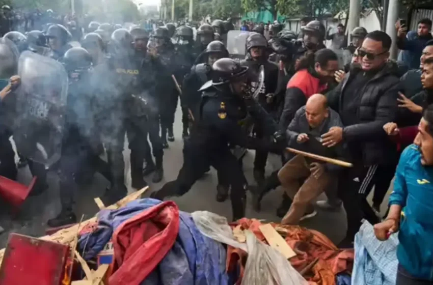  100 രൂപയ്ക്ക് മുകളിലുള്ള ഇന്ത്യൻ ഉൽപ്പന്നങ്ങൾക്ക് നികുതി; നേപ്പാളിൽ വൻ പ്രതിഷേധം