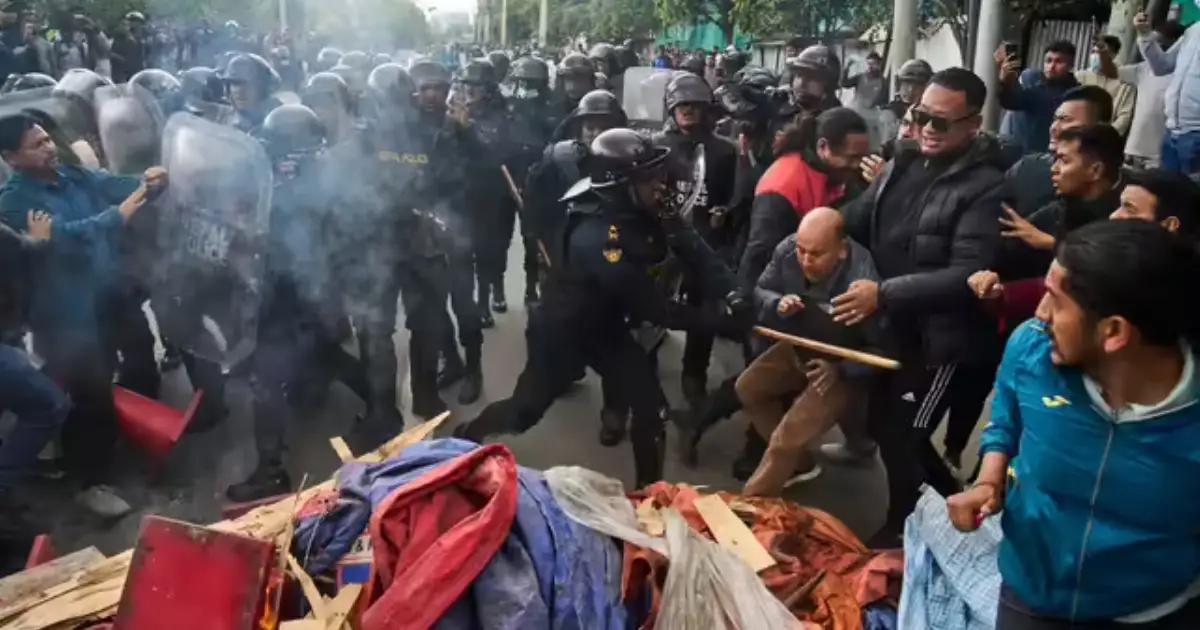  100 രൂപയ്ക്ക് മുകളിലുള്ള ഇന്ത്യൻ ഉൽപ്പന്നങ്ങൾക്ക് നികുതി; നേപ്പാളിൽ വൻ പ്രതിഷേധം