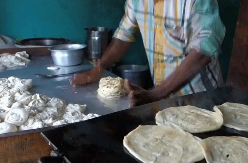  ബംഗാളിലെ തെരഞ്ഞെടുപ്പ് കഴിഞ്ഞാലേ ഇനി ചൂട് പൊറോട്ട കിട്ടൂ? കേരളത്തിലെ ഹോട്ടലുകൾ പ്രതിസന്ധിയിൽ