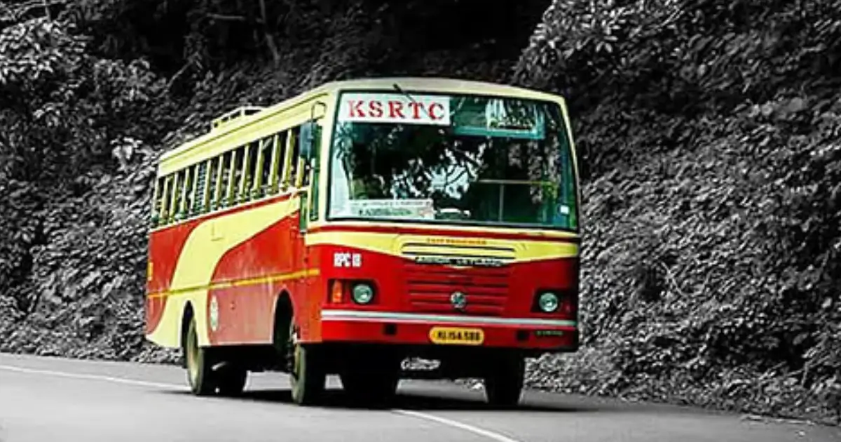 രോഗിയായ യാത്രക്കാരന് ബസിൽ സീറ്റ് നല്‍കിയില്ല, സ്‌റ്റോപ്പിലിറക്കിയില്ല; കെഎസ്ആര്‍ടിസിക്ക് 30,000 രൂപ പിഴ
