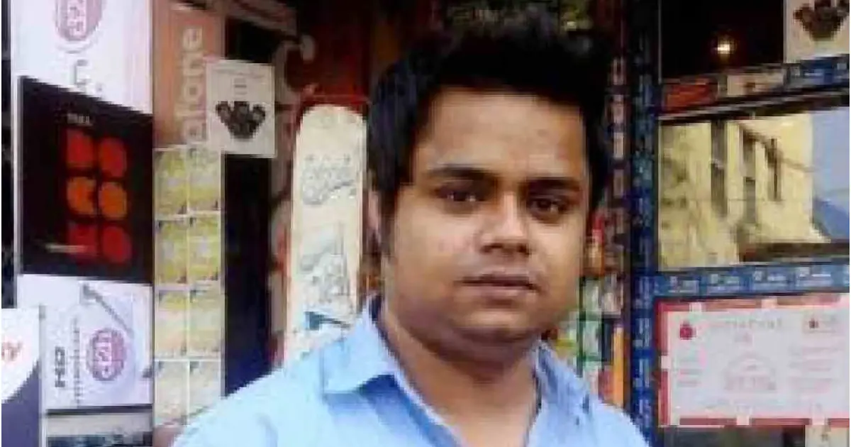  കോൺഗ്രസ് പ്രവർത്തകനെ ഭാര്യക്കും മകനും മുന്നിലിട്ട് മർദ്ദിച്ച് കൊലപ്പെടുത്തി; പിന്നിൽ തൃണമൂൽ കോൺഗ്രസ് പ്രവർത്തകരെന്ന് രാഹുൽ ​ഗാന്ധി