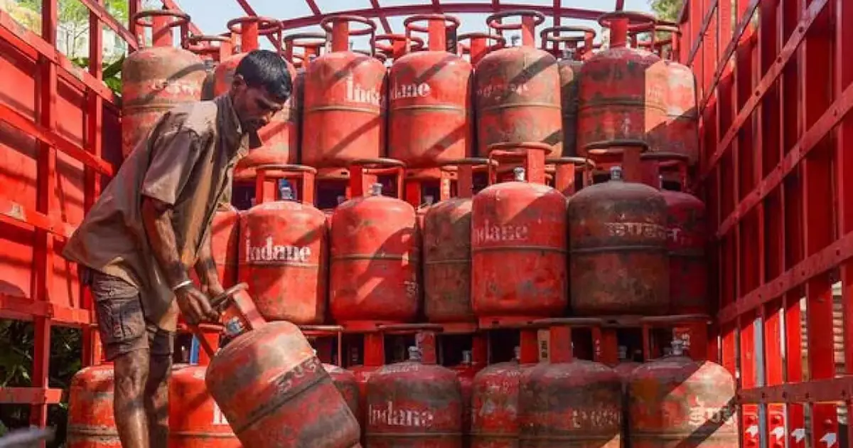  എൽപിജി ഗ്യാസ് ബുക്കിങ് നിയമങ്ങൾ അടിമുടി മാറുന്നു: സിലിണ്ടർ ഇനി ഒടിപി നൽകിയാൽ മാത്രം
