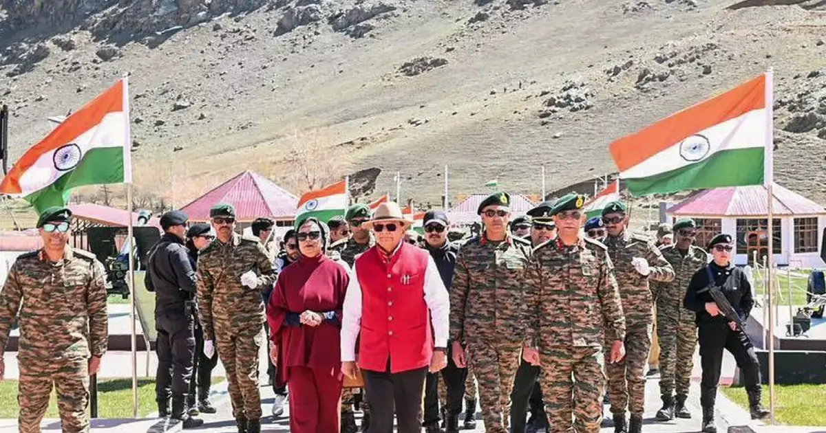  ലഡാക്കിൽ പുതിയ ഏഴ് ജില്ലകൾ, മുസ്‌ലിം ഭൂരിപക്ഷ പ്രദേശങ്ങളെ ബോധപൂർവം അവഗണിച്ചു; കാർഗിലിൽ പ്രതിഷേധം