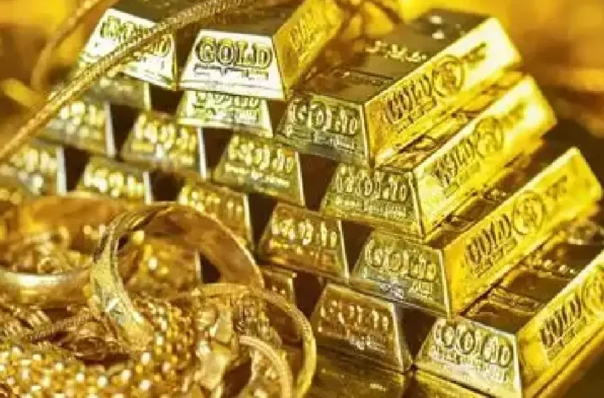  സ്വർണവില വീണ്ടും ഉയരങ്ങളിലേക്ക്; ഇന്നും വിലയിൽ വർധനവ്; ഒരു പവൻ സ്വർണത്തിന് 1,12,200 രൂപയായി