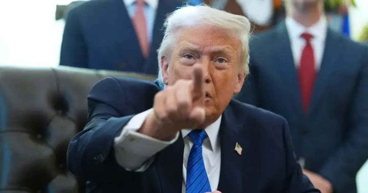 വത്തിക്കാനോട് ഇടഞ്ഞ് വൈറ്റ് ഹൗസ്; യുദ്ധം വേണ്ടെന്ന മാർപ്പാപ്പയുടെ നിലപാടിനെ രൂക്ഷമായി വിമർശിച്ച് ട്രംപ്