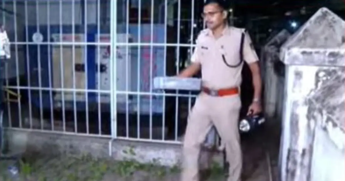 കോഴിക്കോട് പള്ളി വളപ്പിൽ ഭ്രൂണം കണ്ടെത്തിയ സംഭവം; ചുരുളഴിച്ച് പൊലീസ്, യുവതി പ്രസവിച്ചത് മാസം തികയാതെ