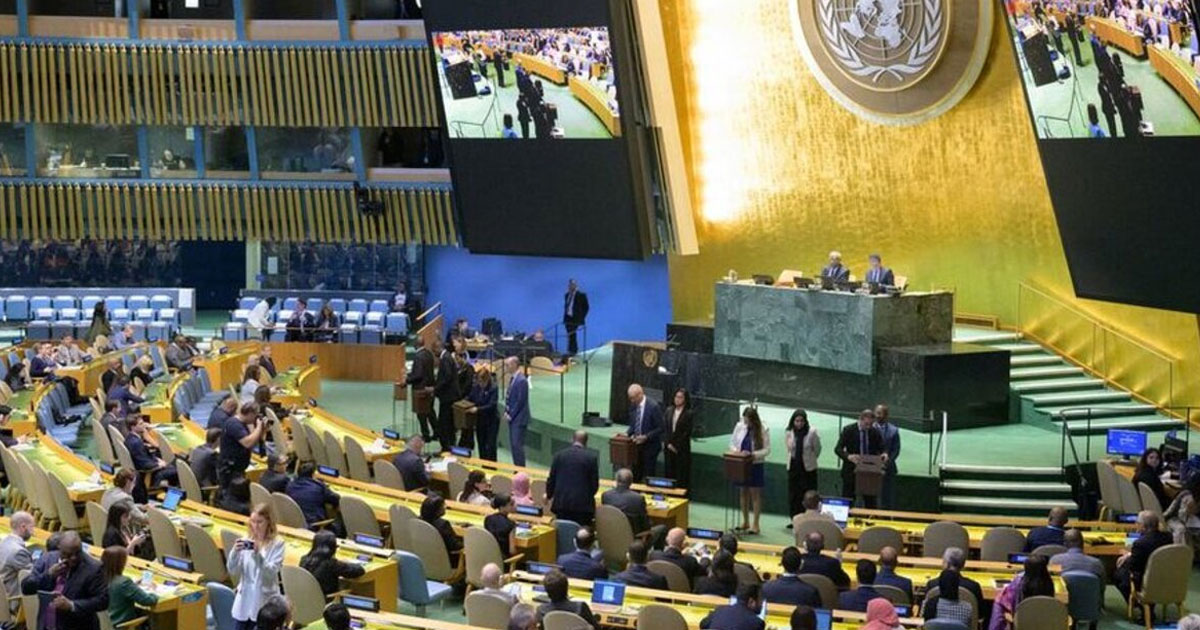 ഹോർമുസ് കടലിടുക്ക് തുറക്കാൻ സൈനിക നടപടി; യുഎൻ പ്രമേയം വീറ്റോ ചെയ്ത് ചൈനയും റഷ്യയും | China and Russia Veto Bahrain-Led UN Resolution to Reopen Strait of Hormuz