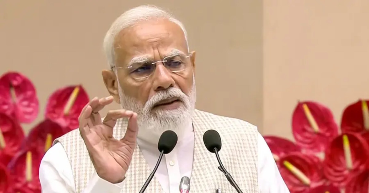 'ഒരുകാലത്ത് കുണ്ടും കുഴിയും കുറ്റകൃത്യങ്ങളും, ഇന്ന് മാതൃകാസംസ്ഥാനം'- യുപിയെക്കുറിച്ച് മോദി