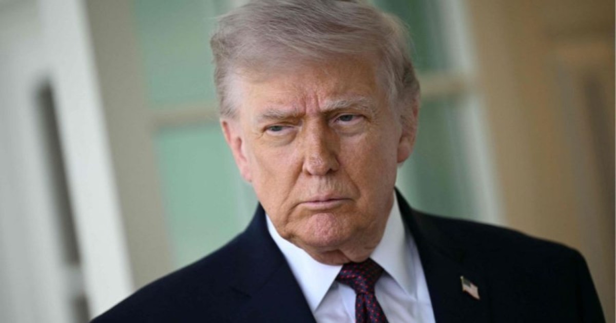 'ഇറാന് ഞാൻ സമയം നൽകുന്നു, സമാധാനം വേണമെങ്കിൽ അവർ ചർച്ചയ്ക്ക് വരട്ടെ'- വെടിനിർത്തൽ നീട്ടി ട്രംപിന്റെ പ്രഖ്യാപനം; ഹോർമുസിൽ ഉപരോധം തുടരും