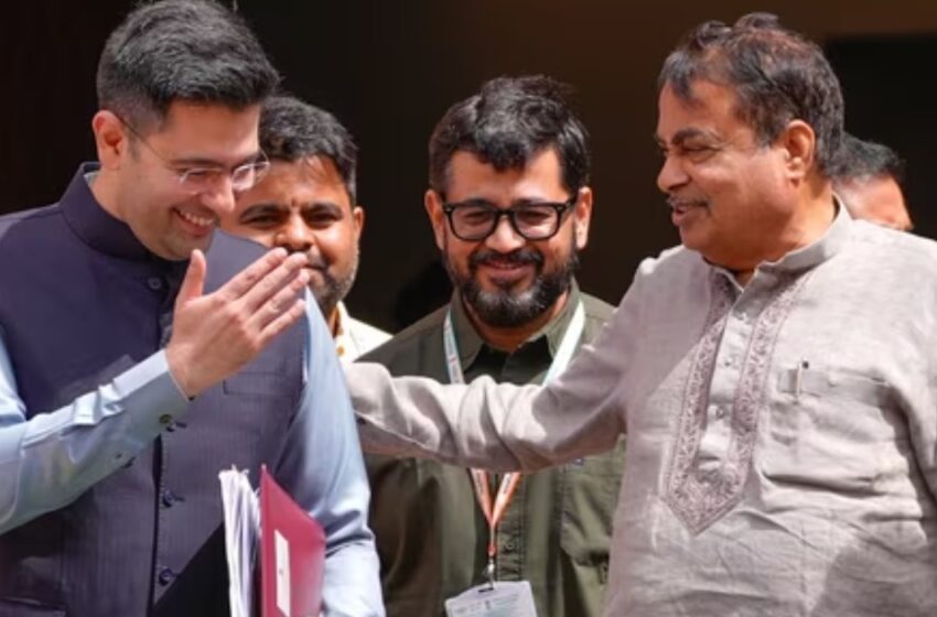  ’സമൂസയെ കുറിച്ചുള്ള ചോദ്യം നിർത്തി ബിജെപിയോട് നേർക്കുനേർ ചോദ്യങ്ങൾ ഉയർത്തൂ’- രാഘവ് ഛദ്ദയോട് എഎപി