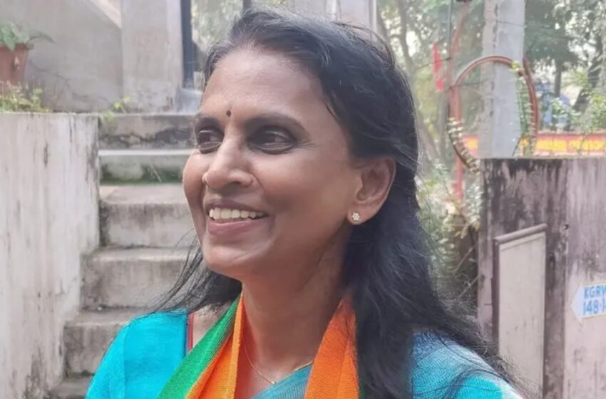  ’കേരളത്തിൽ സ്ത്രീസുരക്ഷ ഇല്ലാത്തത് സംസ്ഥാന സർക്കാർ ലൗജിഹാദിനോട് കണ്ണടച്ചതിനാൽ’- ആർ ശ്രീലേഖ