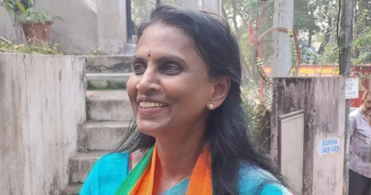  ’കേരളത്തിൽ സ്ത്രീസുരക്ഷ ഇല്ലാത്തത് സംസ്ഥാന സർക്കാർ ലൗജിഹാദിനോട് കണ്ണടച്ചതിനാൽ’- ആർ ശ്രീലേഖ