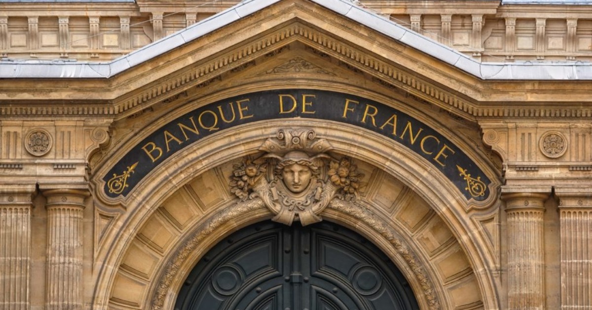  യുഎസിൽ നിന്നുള്ള സ്വർണശേഖരം പൂർണമായും പിൻവലിച്ച് ഫ്രാൻസ്; പാരീസിന് 15 ബില്യൺ ഡോളർ ലാഭം