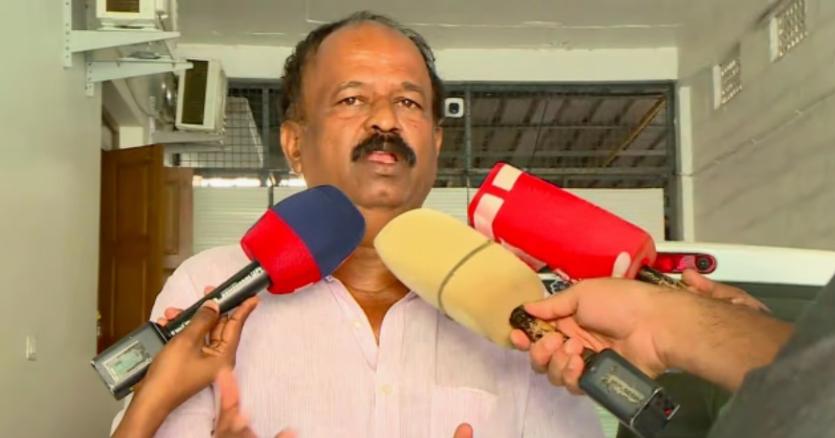 'ഇത്തവണ വെടിക്കെട്ടിനില്ല, ആഘോഷങ്ങളും ആഡംബരങ്ങളും ഉണ്ടാകില്ല, സർക്കാർ പറയുന്നത് അനുസരിക്കും'; തിരുവമ്പാടി ദേവസ്വം സെക്രട്ടറി