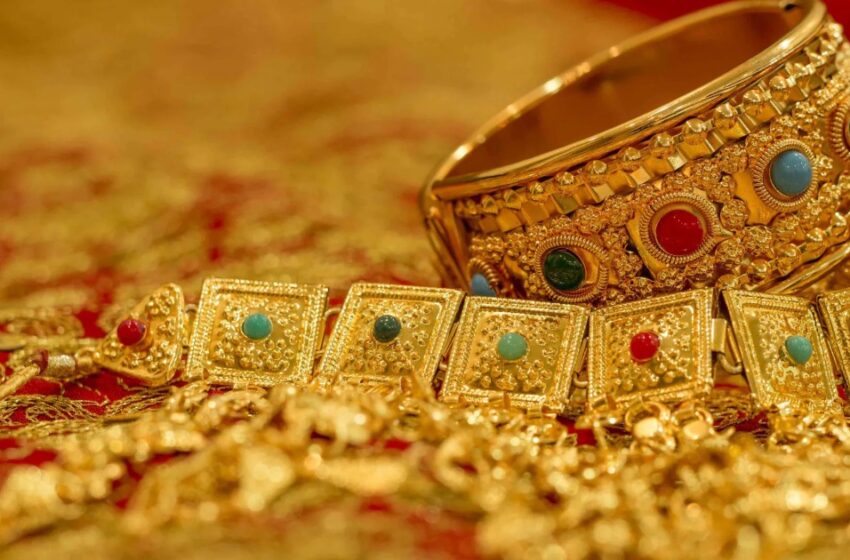  സംസ്ഥാനത്ത് സ്വർണവില വീണ്ടും ഉയർന്നു; പവന് 1,12,080 രൂപ