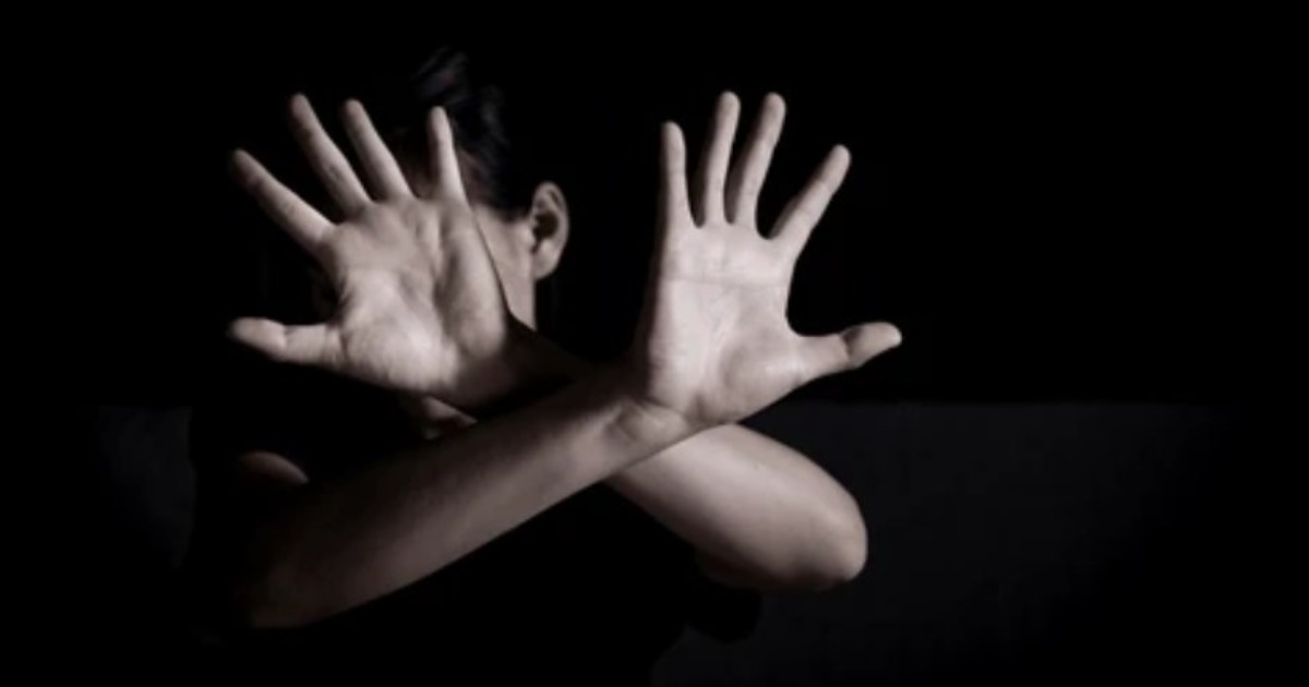 ഇടുക്കിയില്‍ 15 വയസുകാരനോട് പിതാവിന്റെ ക്രൂരത; മദ്യലഹരിയില്‍ കുട്ടിയെ ക്രൂരമായി മര്‍ദിച്ചു