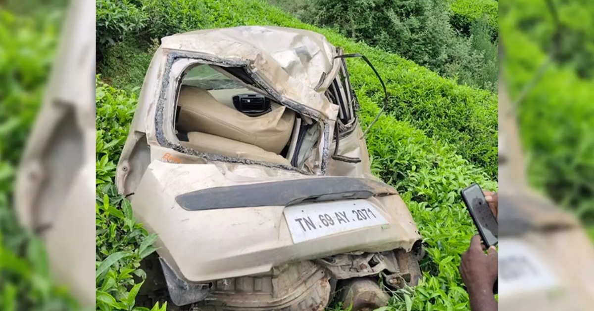  മൂന്നാറിൽ കാർ കൊക്കയിലേക്ക് മറിഞ്ഞു അപകടം: കോഴിക്കോട് സ്വദേശിയടക്കം രണ്ടുപേർക്ക് പരിക്ക്