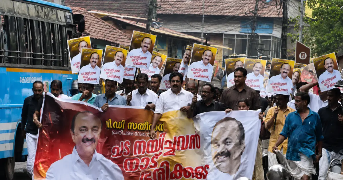'മുഖ്യമന്ത്രിയെ ഹൈക്കമാന്‍ഡ് തീരുമാനിക്കും, നേതാക്കൾക്ക് വേണ്ടി പ്രകടനം നടത്തിയാല്‍ നടപടി'; സര്‍ക്കുലറുമായി കോണ്‍ഗ്രസ്
