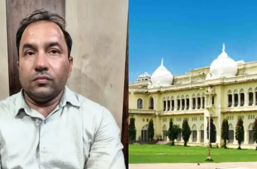  ‘ഡാർലിങ്, നിനക്ക് വേണ്ടി ചോദ്യപേപ്പർ ചോർത്തിയിട്ടുണ്ട്, നീ എപ്പോഴാണ് കാണാന്‍ വരുന്നത്? ചോദ്യപേപ്പർ ചോർത്തി നൽകാമെന്ന് പറഞ്ഞ് വിദ്യാർഥിനിയോട് മോശം പെരുമാറ്റം, അധ്യാപകൻ പിടിയിൽ