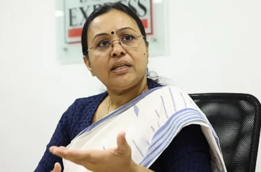  ‘പ്രവർത്തകർ വിളിച്ചാൽ ഫോൺ എടുക്കില്ല, അനാവശ്യ വിവാദങ്ങളിൽ സ്വയം തലവച്ചു’; ആറന്മുളയിൽ വീണ ജോർജിനെ തോൽപ്പിച്ചത് സ്വന്തം പെരുമാറ്റം; സിപിഐഎം ജില്ലാ കമ്മിറ്റിയിൽ കടുത്ത വിമർശനം