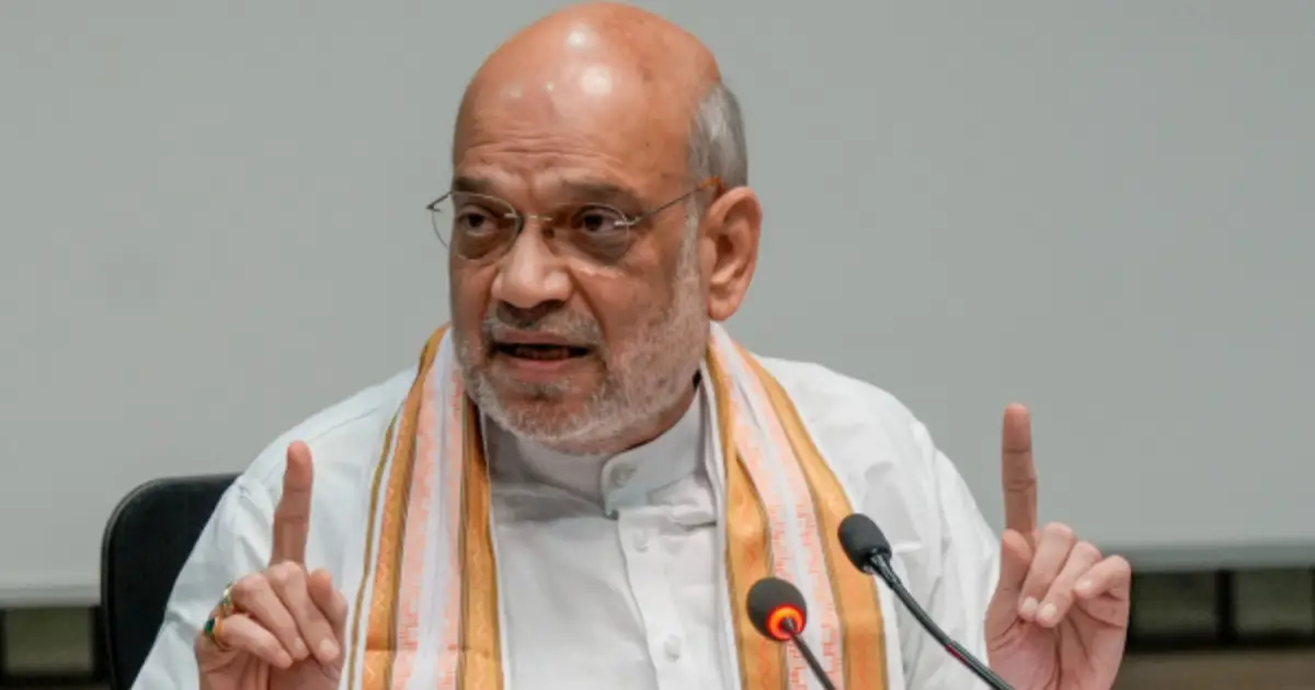  ‘നിങ്ങളുടെ ധർമ്മം സംരക്ഷിക്കുക, മതപരിവർത്തനങ്ങളെ ചെറുക്കുക; ഏക സിവിൽ കോഡ് ഗോത്രവർഗ വിഭാഗങ്ങളെ ബാധിക്കില്ല’; ഉറപ്പ് നൽകി അമിത് ഷാ