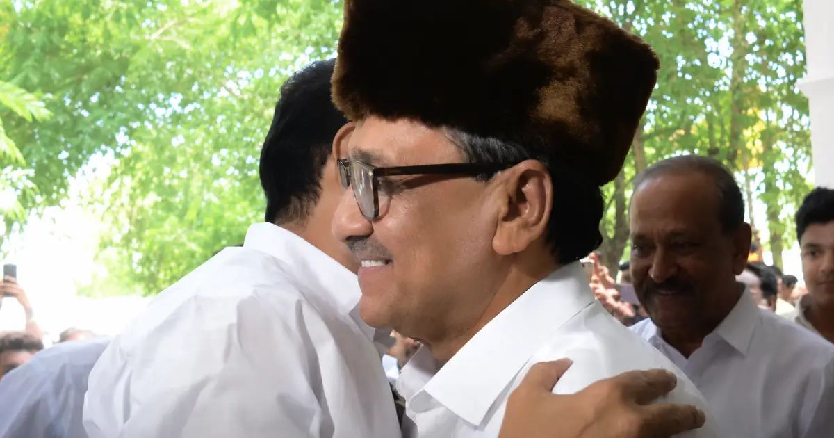 'ഇനിയുള്ള നാളുകൾ ജാതി-മത ഭേദമില്ലാത്ത ആഘോഷങ്ങളുടേത്'; വലിയ പെരുന്നാൾ ദിനത്തിൽ പാണക്കാട്ടെത്തി മുഖ്യമന്ത്രി വി.ഡി സതീശൻ
