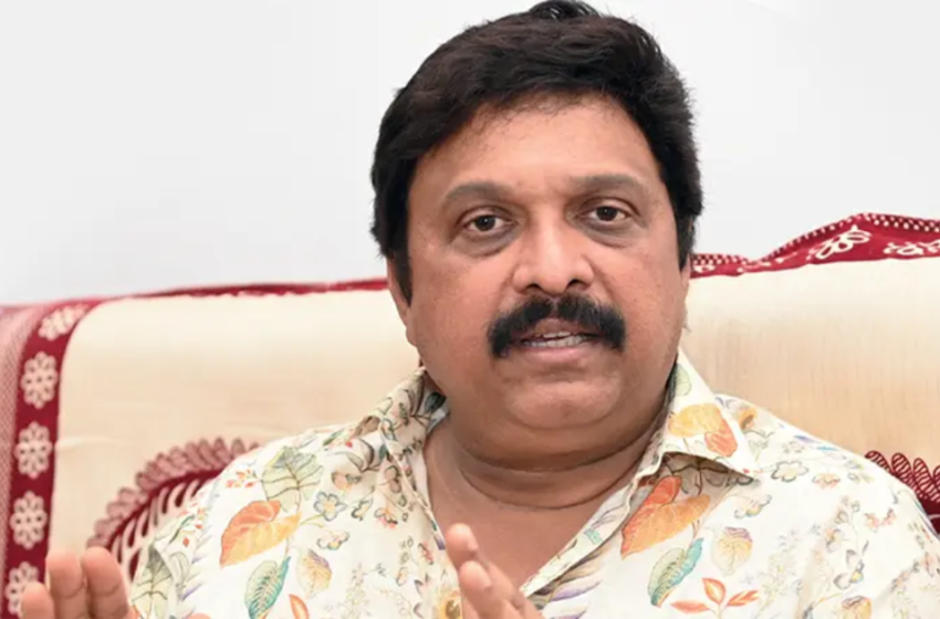  കെ.ബി ഗണേഷ്കുമാറിന് ലൈസൻസ് കിട്ടിയത് 18 വയസിന് മുമ്പ്; പേരിനൊപ്പം എംഎൽഎ പദവിയും; അന്വേഷണം ആരംഭിച്ചു