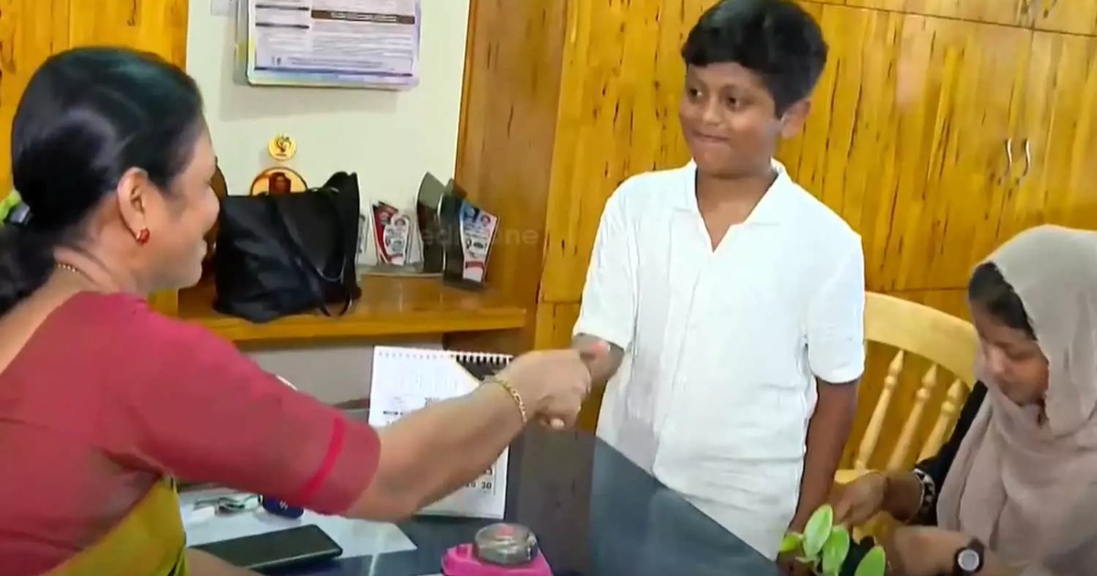 മികച്ച വിദ്യാഭ്യാസം തേടി യുപിയിൽ നിന്ന് കണ്ണൂരിലേക്ക്; പൊതുവിദ്യാഭ്യാസ മികവിൽ അഞ്ചാം ക്ലാസുകാരനും കുടുംബവും