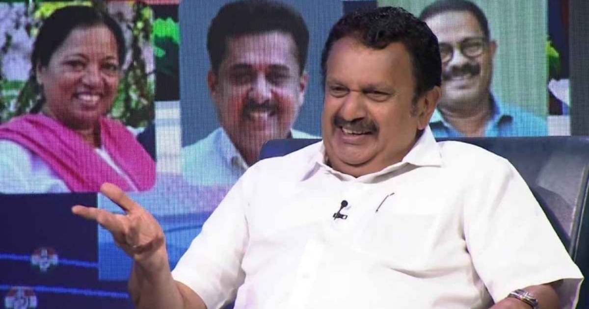 'അടുപ്പം കെസിയോട്; പക്ഷേ, ജനം വി.ഡി മുഖ്യമന്ത്രിയാകണമെന്ന് ആഗ്രഹിച്ചു'; കെ മുരളീധരൻ