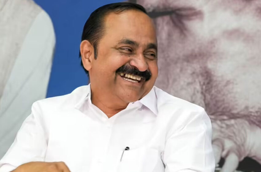  സതീശൻ തന്നെ സ്റ്റാർ: തൊട്ടതെല്ലാം പൊന്നാക്കിയ മാസ്റ്റർ സ്ട്രാറ്റജിസ്റ്റ്