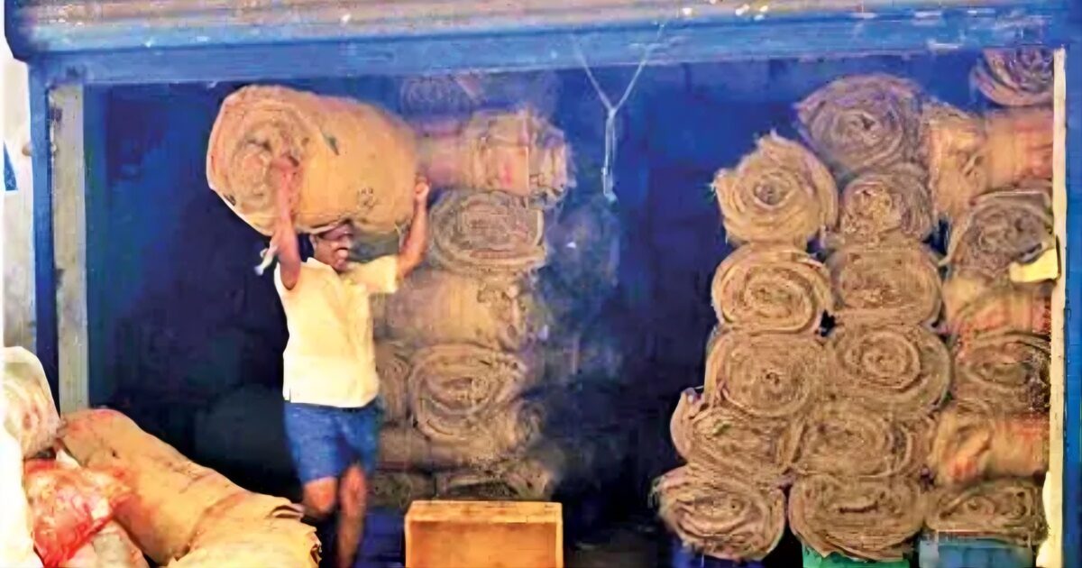  ജനപ്രതിനിധി, ജോലി ചാക്ക് ശേഖരണം; വികസന നായകൻ്റെ നിശ്ചയദാർഢ്യത്തിന്റെ കഥ 