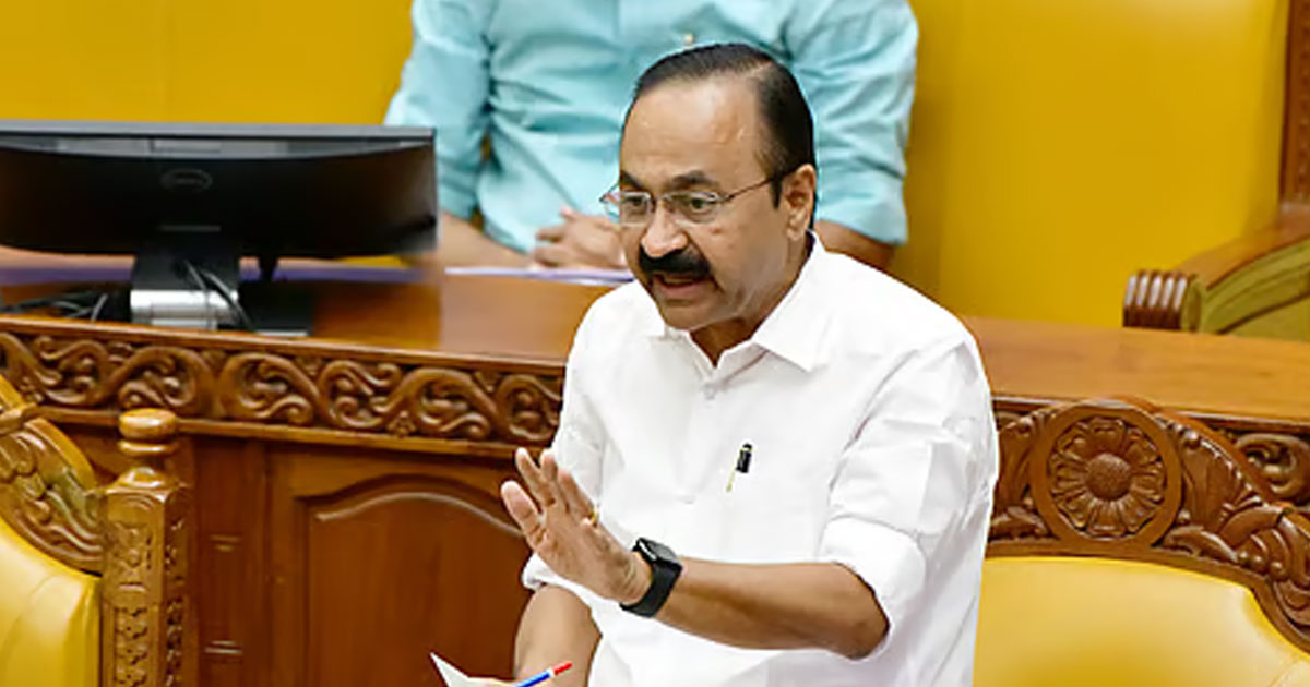  ‘ആർഎസ്എസിന്റെ വിഷസർപ്പങ്ങൾക്ക് മുൻപിൽ വിളക്ക് കൊളുത്തിയവരാണ് ഇടതുപക്ഷം’: പിഎം ശ്രീയിൽ മുഖ്യമന്ത്രി
