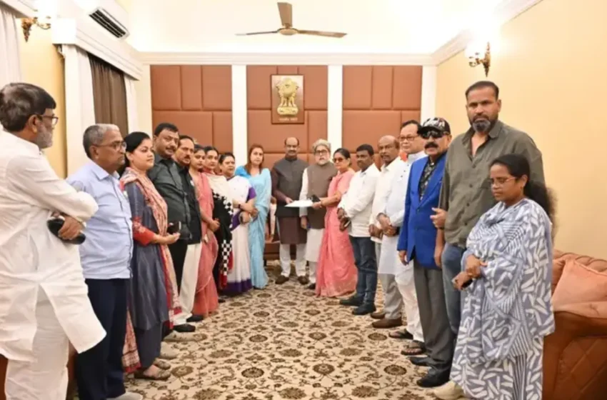  രാഷ്ട്രീയ നാടകം തുടർന്ന് തൃണമൂൽ; വിമത എംപിമാർ നാഷണലിസ്റ്റ് സിറ്റിസൺസ് പാർട്ടിയിൽ ചേർന്നു, എൻഡിഎയ്ക്ക് പിന്തുണ