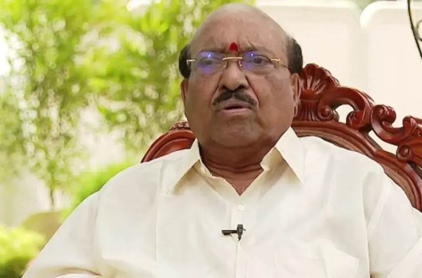  ‘തന്നെ തിരഞ്ഞുപിടിച്ച് ആക്ഷേപിക്കുന്നു, ഉമ്മാക്കികൾക്ക് മുന്നിൽ ഭയന്നോടില്ല, എസ്എൻഡിപിക്കെതിരായ വാളോങ്ങലിൽ മൗനം പാലിക്കാനാവില്ല’ -വെള്ളാപ്പള്ളി നടേശൻ