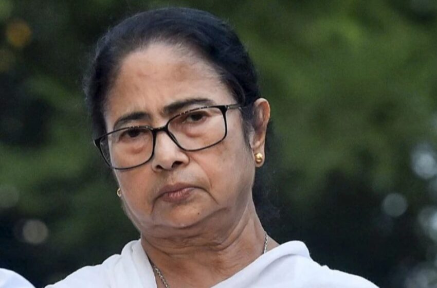  മതവികാരം വ്രണപ്പെടുത്തിയെന്ന് പരാതി; മമത ബാനർജിക്കെതിരെ പോലീസ് കേസ്