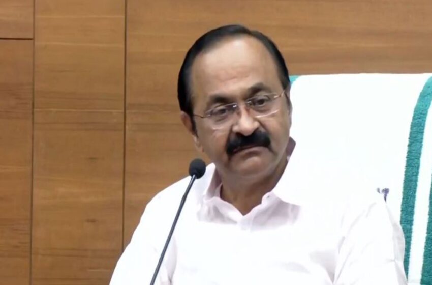  ‘കഴിഞ്ഞ സർക്കാർ ഒപ്പുവെച്ചതിനാൽ പിഎം ശ്രീയിൽ തുടരാൻ സംസ്ഥാനം നിർബന്ധിതരാണ്’; മുഖ്യമന്ത്രി