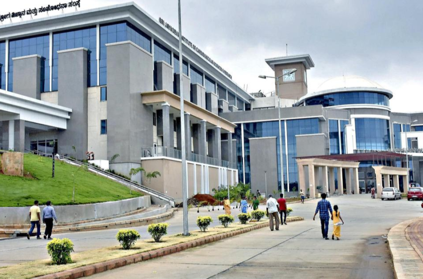  ആശുപത്രിയിൽ 24 മണിക്കൂറിനിടെ 11 രോഗികളുടെ മരണം; ഐസിയുവിൽ ഡോക്ടർമാരില്ലെന്ന് ആരോപിച്ച് ബന്ധുക്കൾ