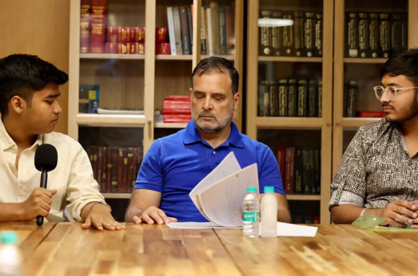  ‘സിബിഎസ്ഇ ക്രമക്കേടുകൾ പുറത്തുകൊണ്ടുവന്നതിന് അവർ ഞങ്ങളെ പാകിസ്താൻ ഏജന്റുമാരാക്കി’