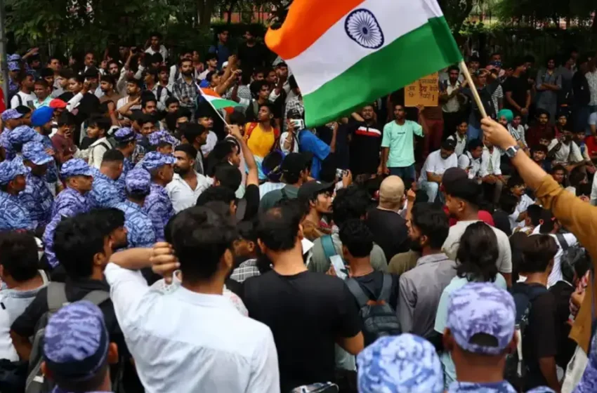  സിജെപി പാർലമെന്റ് മാർച്ച്: അഭിജീത് ദിപ്‌കെയും ഡിംപിൾ യാദവും കസ്റ്റഡിയിൽ
