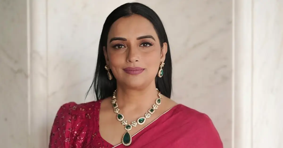 'ഞാൻ ഇവിടെ ഉള്ളിടത്തോളം ആരോപണം നേരിടുന്നവർ ‘അമ്മ’യുടെ തലപ്പത്ത് വരില്ല, അതിനു വേണ്ടി ഏതറ്റം വരെയും പോകും' -ശ്വേത മേനോൻ