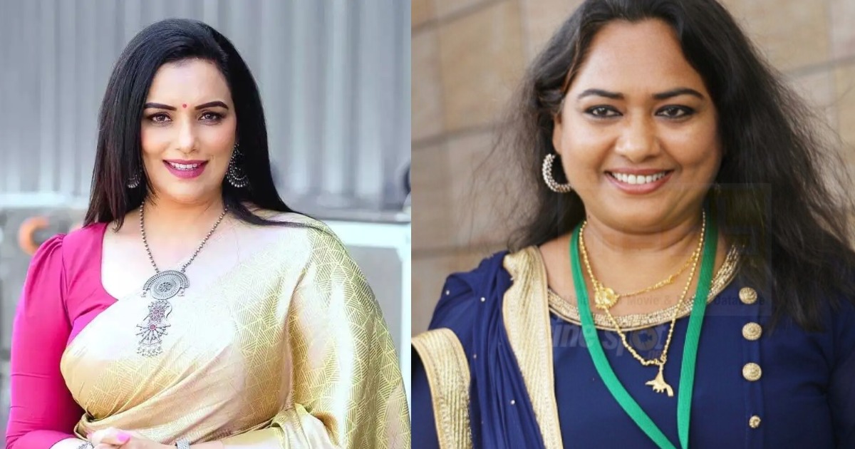 'ഒരു പാവം പെൺകുട്ടിയെ കൂട്ടത്തോടെ ആക്രമിച്ച കമ്മിറ്റി വുമൺ കാർഡ് പറഞ്ഞ് ഇനിയും കടിച്ചുതൂങ്ങാൻ നിൽക്കരുത്'; ശ്വേതയോട് ഉഷ ഹസീന