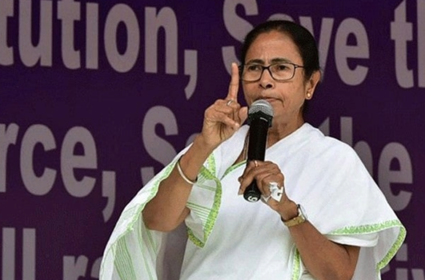  ‘ചതിയന്മാരേ… ധൈര്യമുണ്ടെങ്കിൽ പാർട്ടിക്കുള്ളിൽ നിന്ന് നന്ദിയില്ലായ്മ കാണിക്കാതെ പോയി ബിജെപിയിൽ ചേരൂ’; വിമതരെ വെല്ലുവിളിച്ച് മമത ബാനർജി