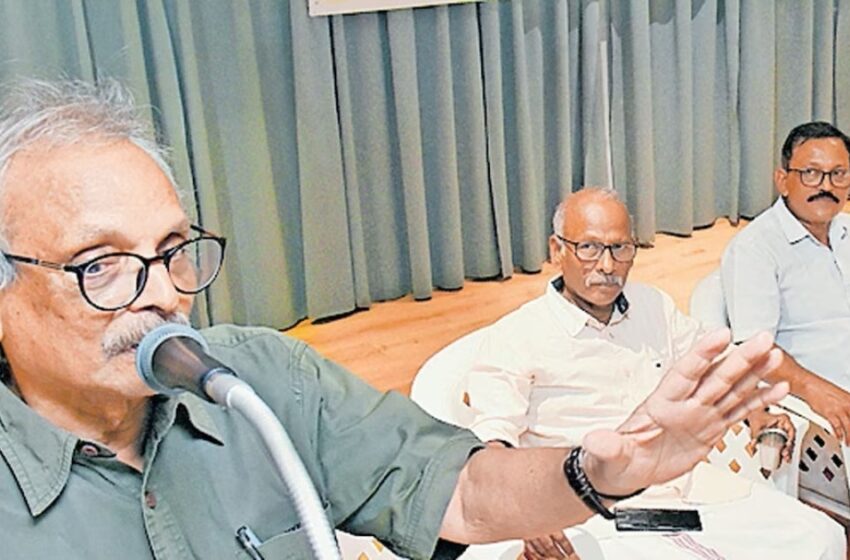  ‘കാണികളെ മറക്കുന്നത് എല്ലാവർക്കും പാഠം; ഫുട്ബോളിൽ ബ്രസീലിന്റെയും തെരഞ്ഞെടുപ്പിൽ ഇടതുപക്ഷത്തിന്റെയും തോൽവി കാണിക്കുന്നത് അതാണ്’- എം. മുകുന്ദൻ